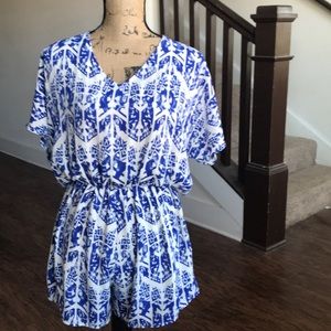 White/blue Romper